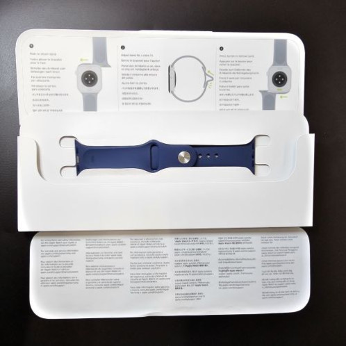 [Outlet Grade C] Apple Watch Series 10 GPS 42mm Silver Alu Case, Denim Sport Band S/M EU MWWA3 DO24000649-08